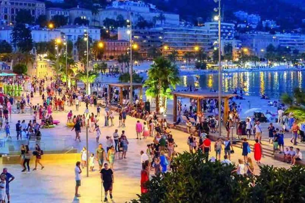 Monaco # Menton - 4 Persons - Hypercenter - Private Parking - Full Renovated - Clim - Fast Wifi - Beach And Sun Εξωτερικό φωτογραφία