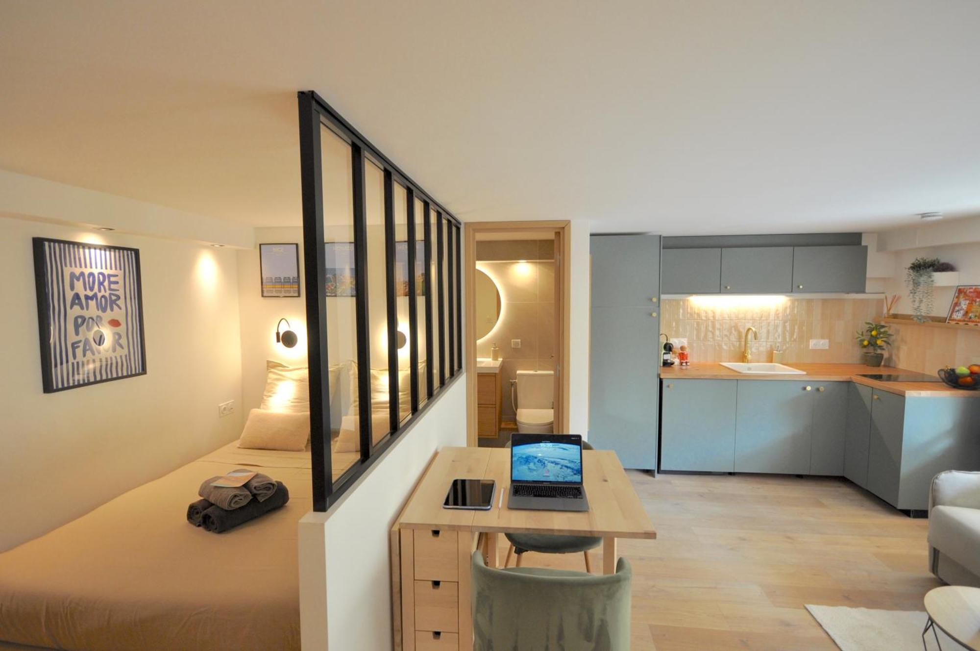 Monaco # Menton - 4 Persons - Hypercenter - Private Parking - Full Renovated - Clim - Fast Wifi - Beach And Sun Εξωτερικό φωτογραφία